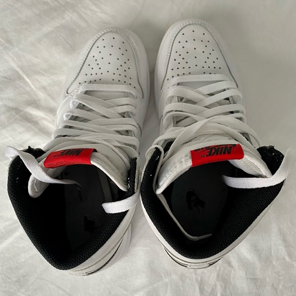 Nike Air Jordan 1 Retro High OG Premium Yin Yang Sneakers - Picture 8 of 9